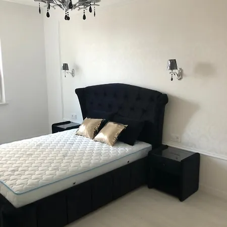 жемчужина отрады Apartment *